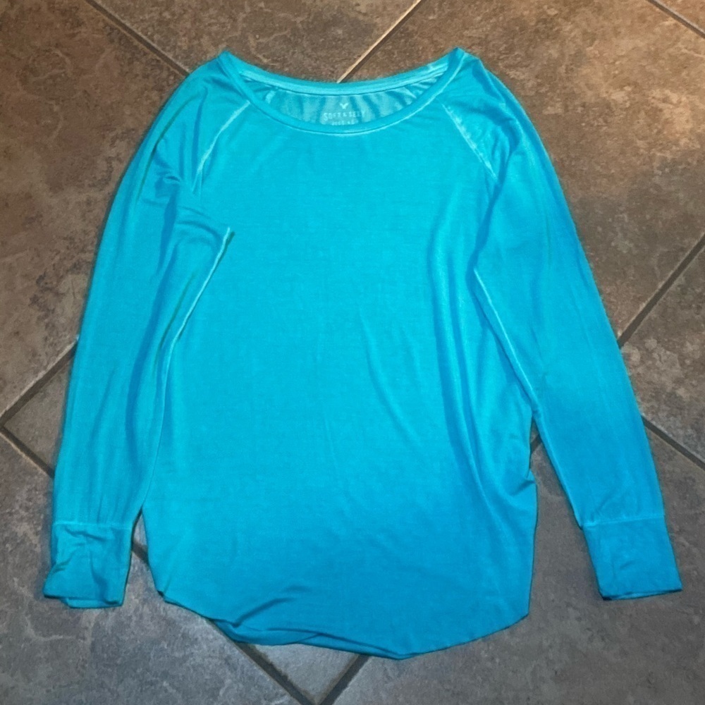 American Eagle Blue Long Sleeve Tee